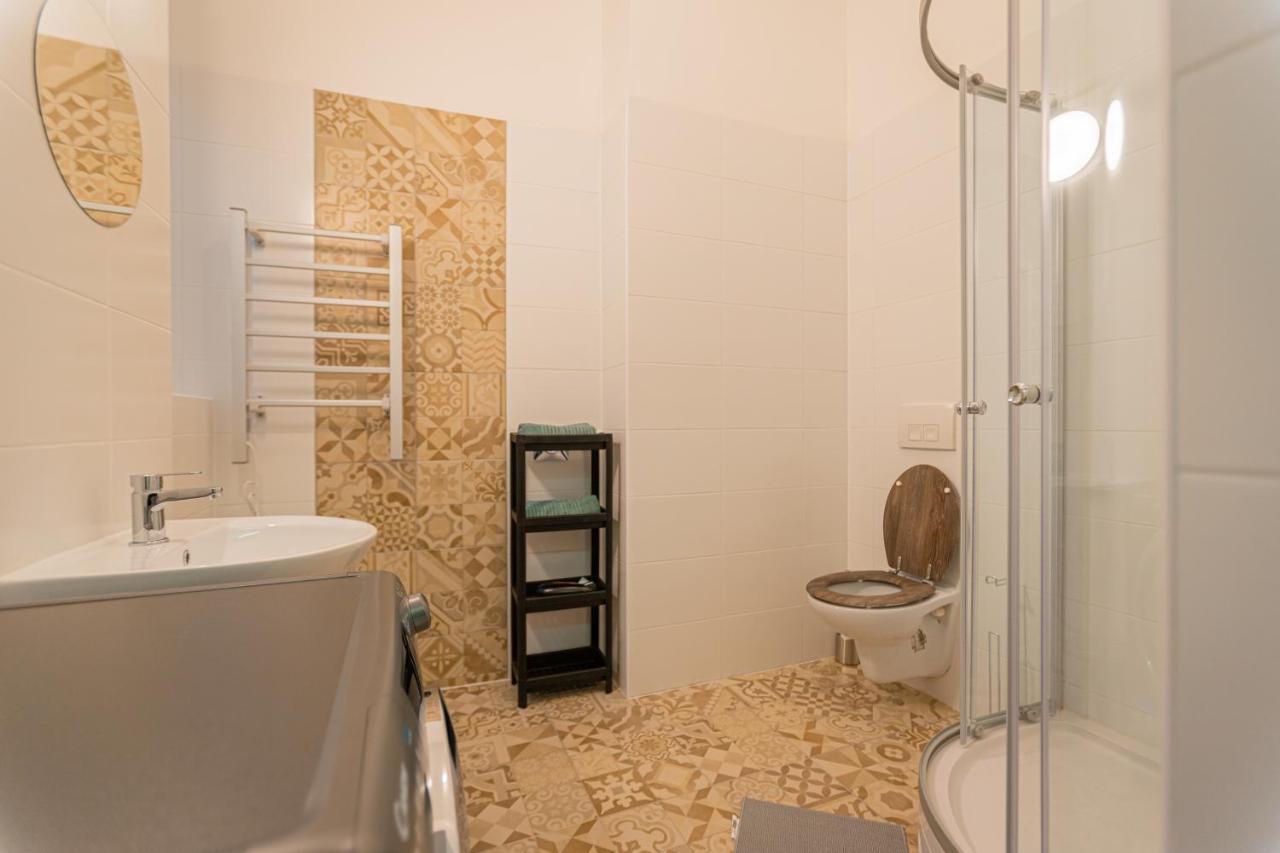 Apartamento Downtown Flat In Budapest, Mona