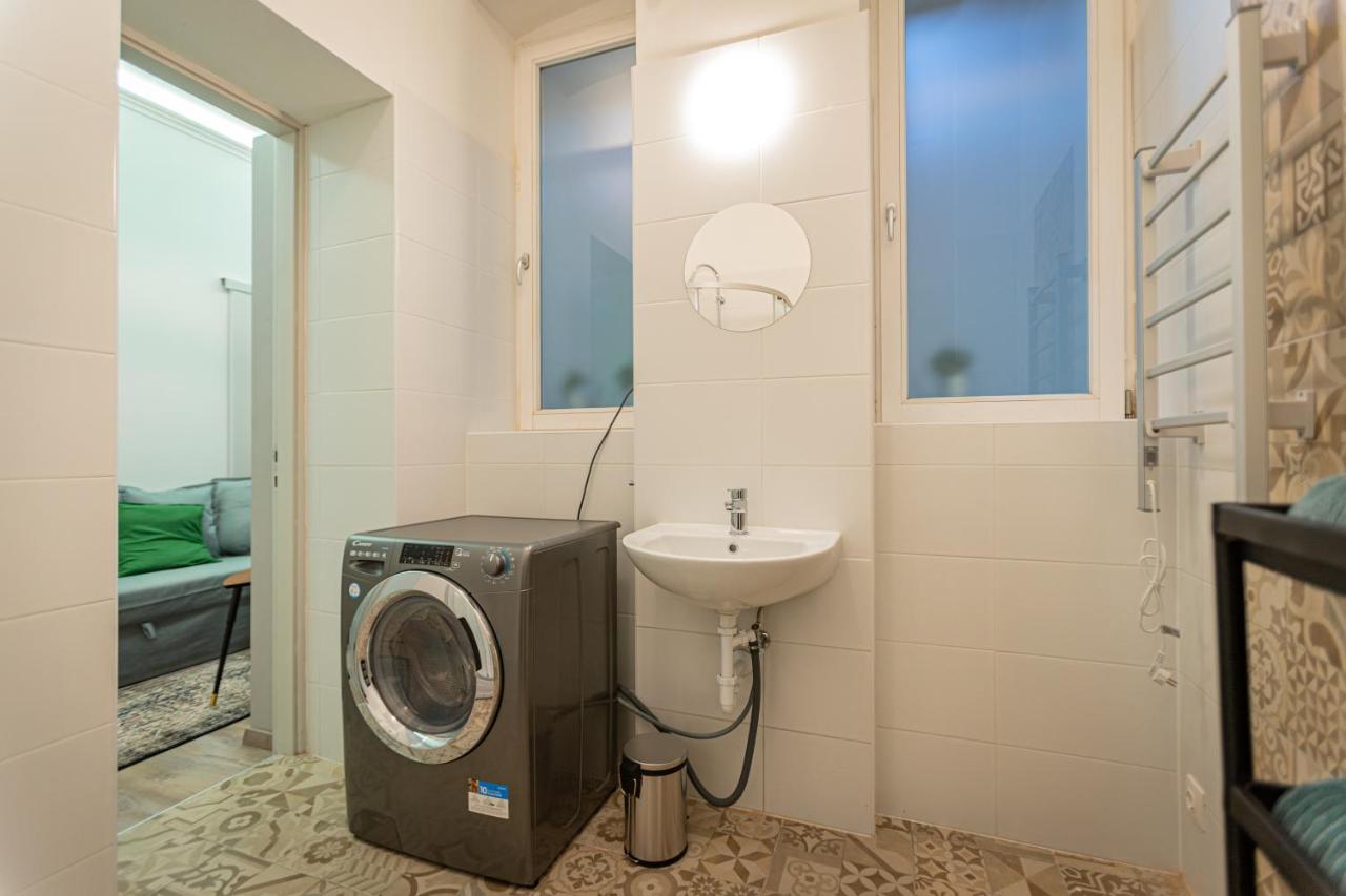 Downtown Flat In Budapest, Mona Apartamento Budapeste